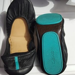 Ladies Tieks